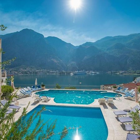 Kotor Vista Apartment A4 Buitenkant foto